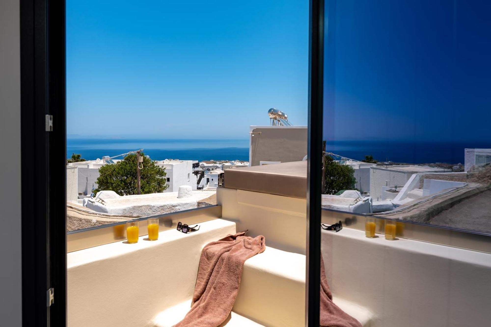 Deep Cave Suites Kontochori Fira  Dış mekan fotoğraf